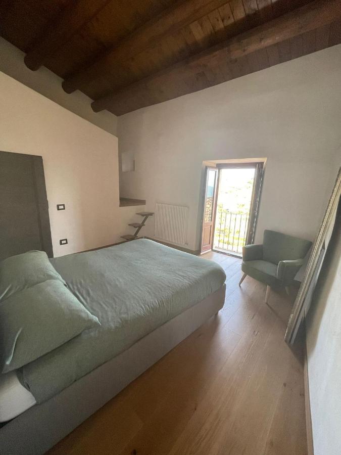 La Casa Di Mezzo Villa Calascio Eksteriør billede
