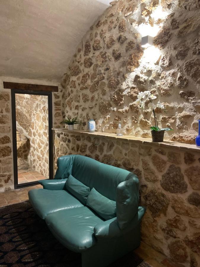 La Casa Di Mezzo Villa Calascio Eksteriør billede
